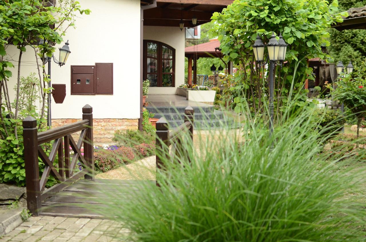 Konak Nestor Bungalows Skopje Luaran gambar